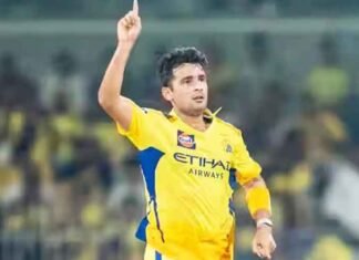 Anshul Kamboj CSK Cricketer