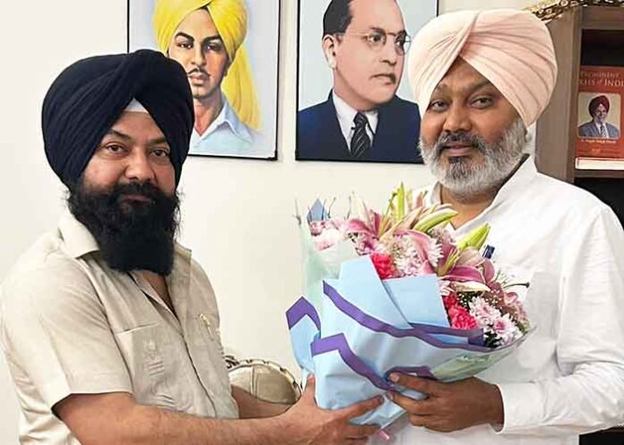 Jasvir Singh Garhi meets FM Harpal Cheema