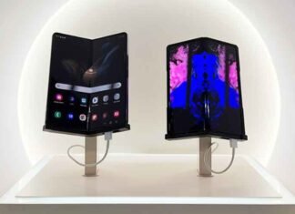Samsung's Galaxy Z Fold 7 OLED panel survives 500,000 folds, setting new durability benchmark and preorder record in South Korea.