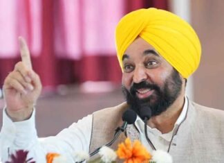 Punjab BJP chief Dhillon always considered close to Capt Amarinder: CM Bhagwant Mann CM Bhagwant Mann moves