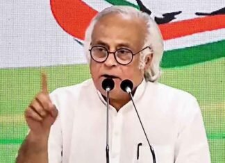 PM, HM set out to become historians but became ‘distorians’: Jairam Ramesh Jairam Ramesh slams
