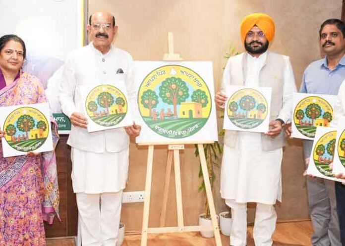 Mohinder Bhagat and Tarunpreet Singh Sond