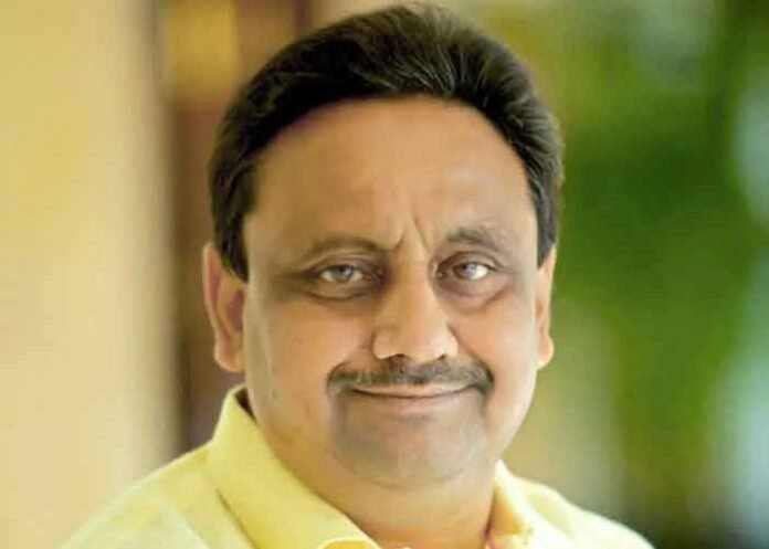 Praveen Khandelwal 1