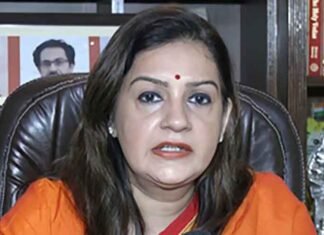 Priyanka Chaturvedi Shiv Sena Leader 2