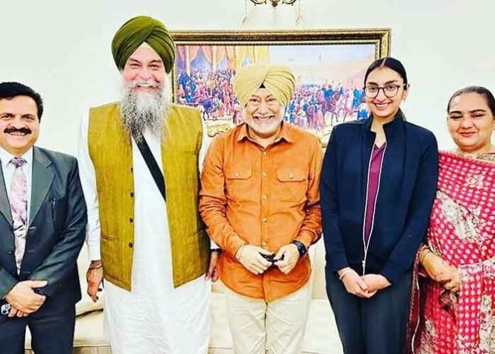 Sandhwan with Punjabi comedian Jaswinder Bhalla