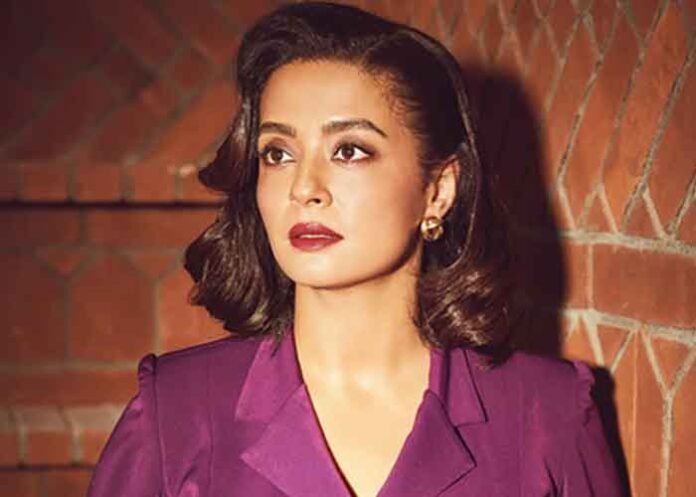 Surveen Chawla Actress 1