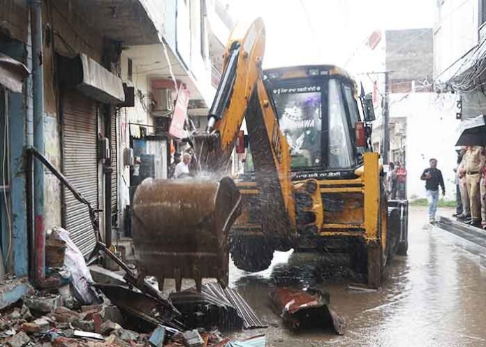 Unauthorized Property Demolished in Jalandhar