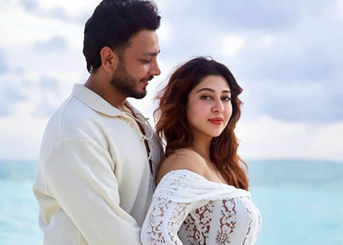 Actress Parvati aka Sonarika Bhadoria Vikas Parashar announces pregnancy