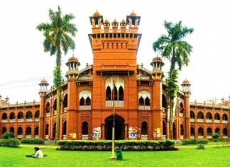 Dhaka University