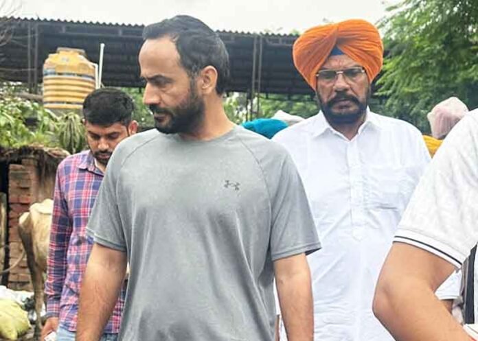 Dhaliwal and Meett Hayer in