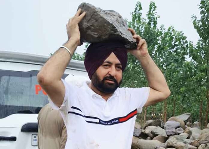 Hardeep Mundian Relief Camps Operational