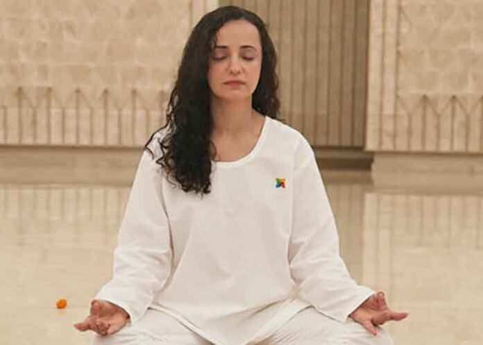 Sanaya Irani Yoga
