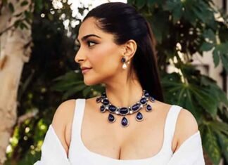 Sonam Kapoor says ‘knight in shining armour’ Anand saves her from ‘myself all the time’ Sonam Kapoor Actress 6