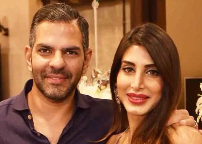 Sunjay Kapur Priya Kapur