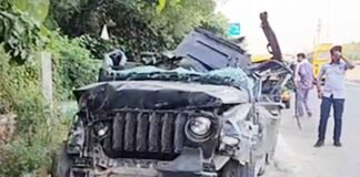 Thar crashes into divider