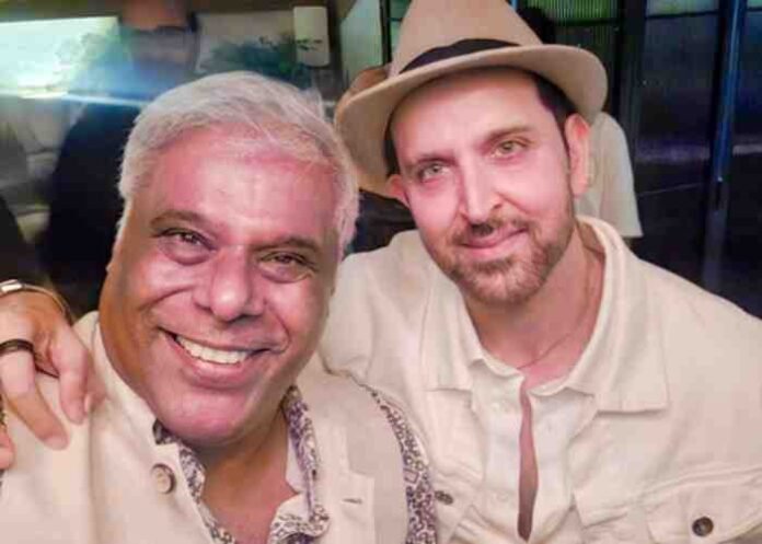 Ashish Vidyarthi & Hrithik Roshan