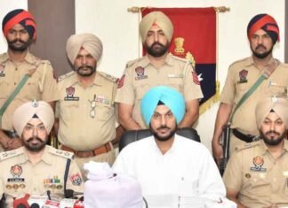 Amritsar Police Bust Two Pak-Backed Drug Supply Modules; 2 Held With 2.8 Kg ICE Amritsar Police bust drug supply modules