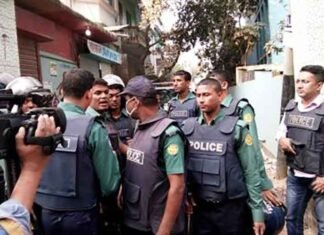 Bangladesh: One dead, several injured as BNP factions clash in Chittagong Bangladesh Police