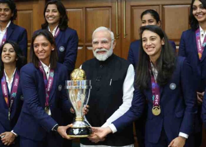 Honoured to bring to you the trophy Harmanpreet Mandhana to PM Modi
