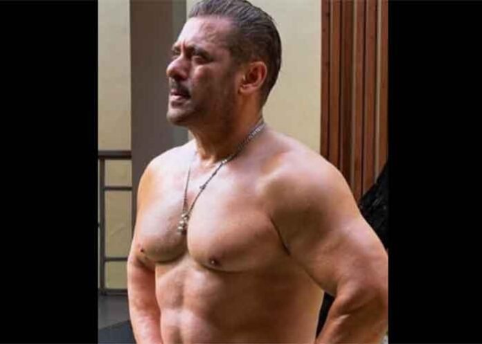 Salman Khan shirtless pics