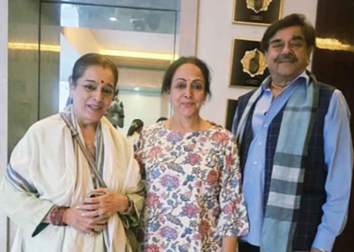 Shatrughan Sinha visits Hema Malini