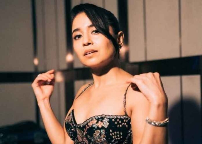 Shweta Tripathi