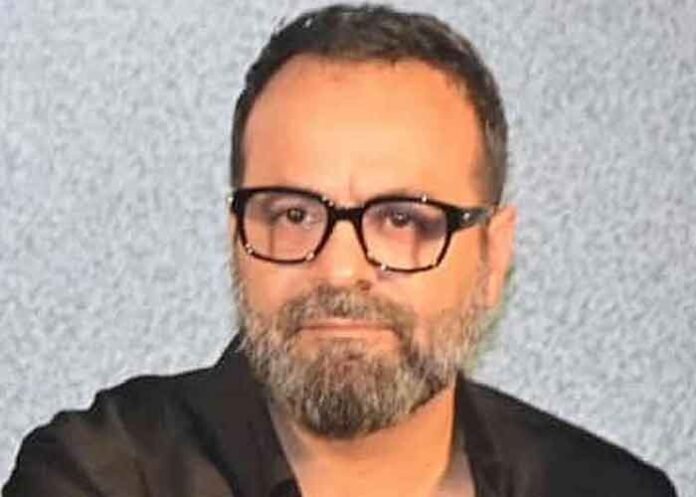 Tarun Mansukhani Director