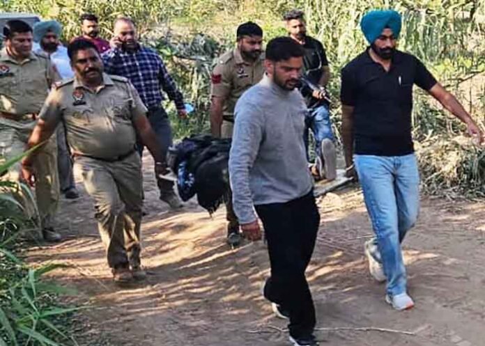 Two Lawrence gang operatives held