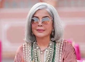 Zeenat Aman sparks conversation on women’s clothing rights through Amitabh Bachchan starrer ‘Dostana’ scene Zeenat Aman Actress 2