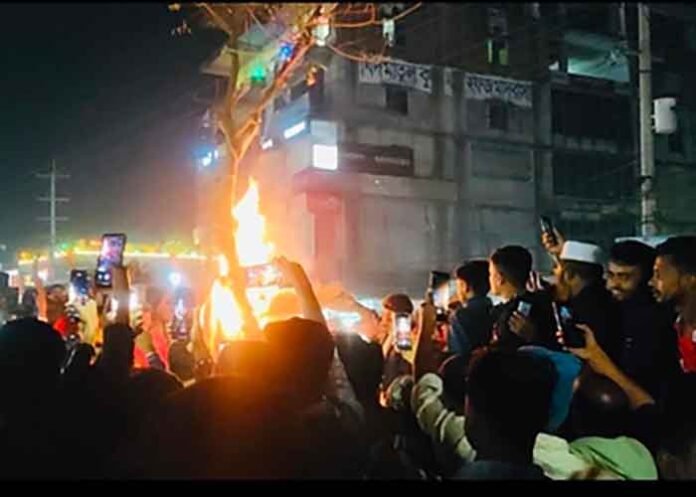 Activist-flags-jihadist-festival-after-Hindu-youth-lynched-to-death-in-Bangladesh