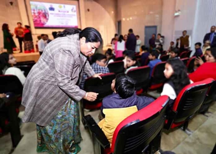 Delhi CM interacts with kids