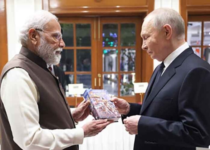 PM Modi gift to Vladimir Putin