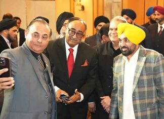 Punjab CM Mann holds Business Roadshow