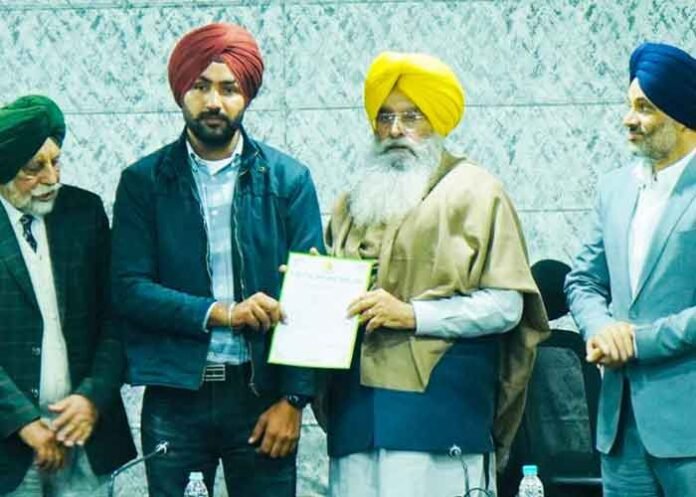 Punjab govt felicitates farmers switching from paddy