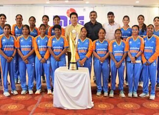 Sachin Tendulkar meets T20 blind womens World Cup