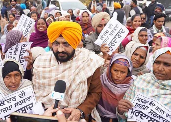 Sond protest VB-GRAM Act