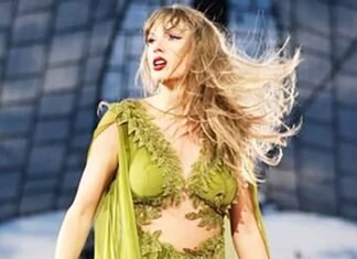 Taylor Swift reveals 2 favourite songs from her catalog Taylor Swift Singer 3