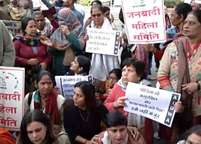 Unnao rape survivors family protests
