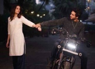 Aneet Padda & Ahaan Panday celebrate 6 months of ‘Saiyaara’ by recreating a popular scene