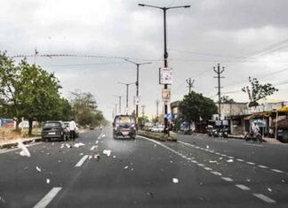 US braces for major winter storm; safety alerts issued Cloudy weather thunderstorm