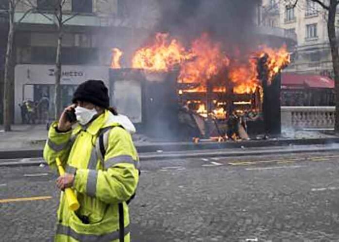 Fire France New Year