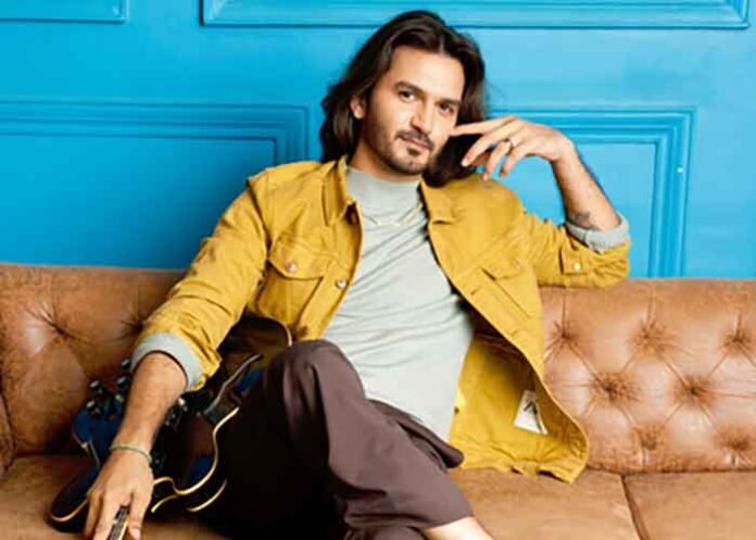 Gajendra Verma Singer 1