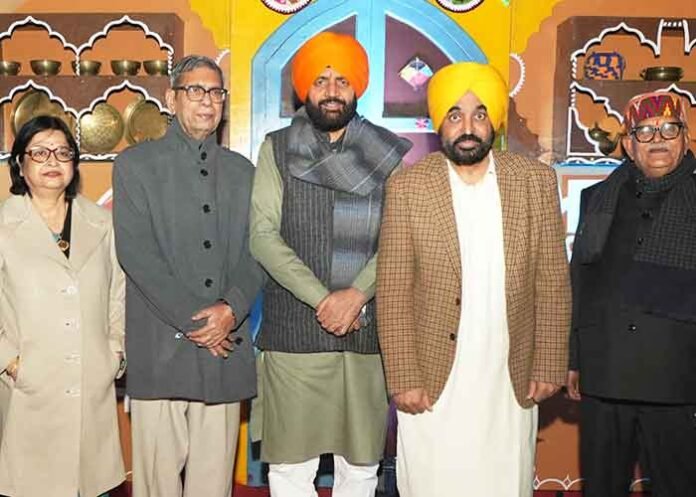 Punjab Lok Bhawan celebrates Lohri with traditional fervour