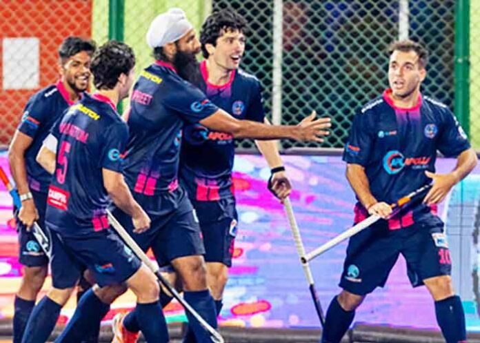 SG Pipers beat Hyderabad Toofans Mens HIL