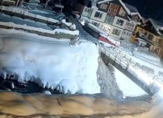 Snow Avalanche Hits J&K’s Sonamarg; No Loss of Life