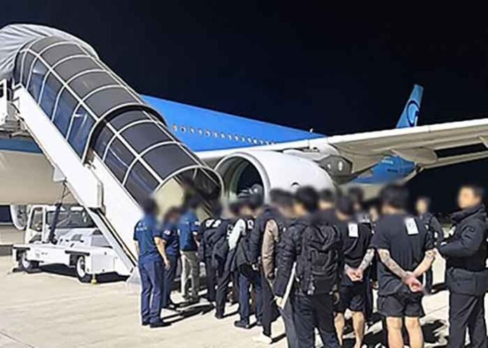 South Koreans detained