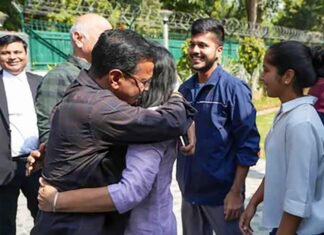 Arvind Kejriwal Emotional after gets relief