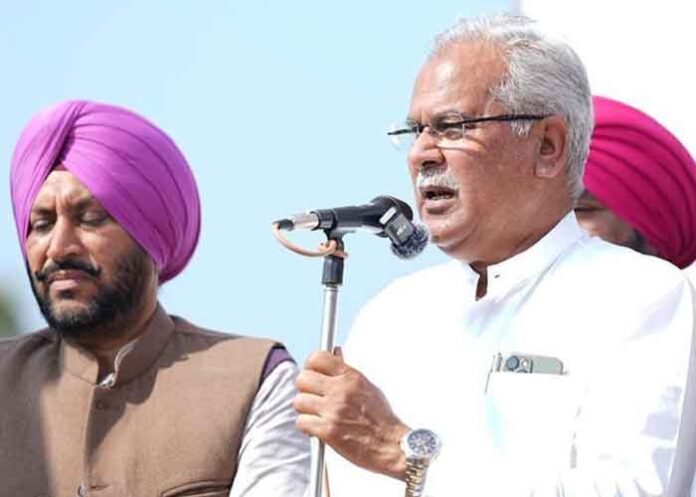 Bhupesh Baghel on mic