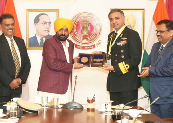 CM Mann welcomes National Defence College delegation