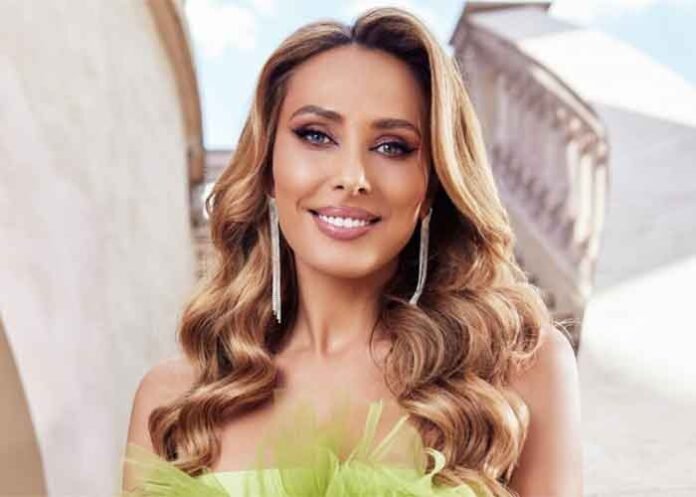 Iulia Vantur Actress 3